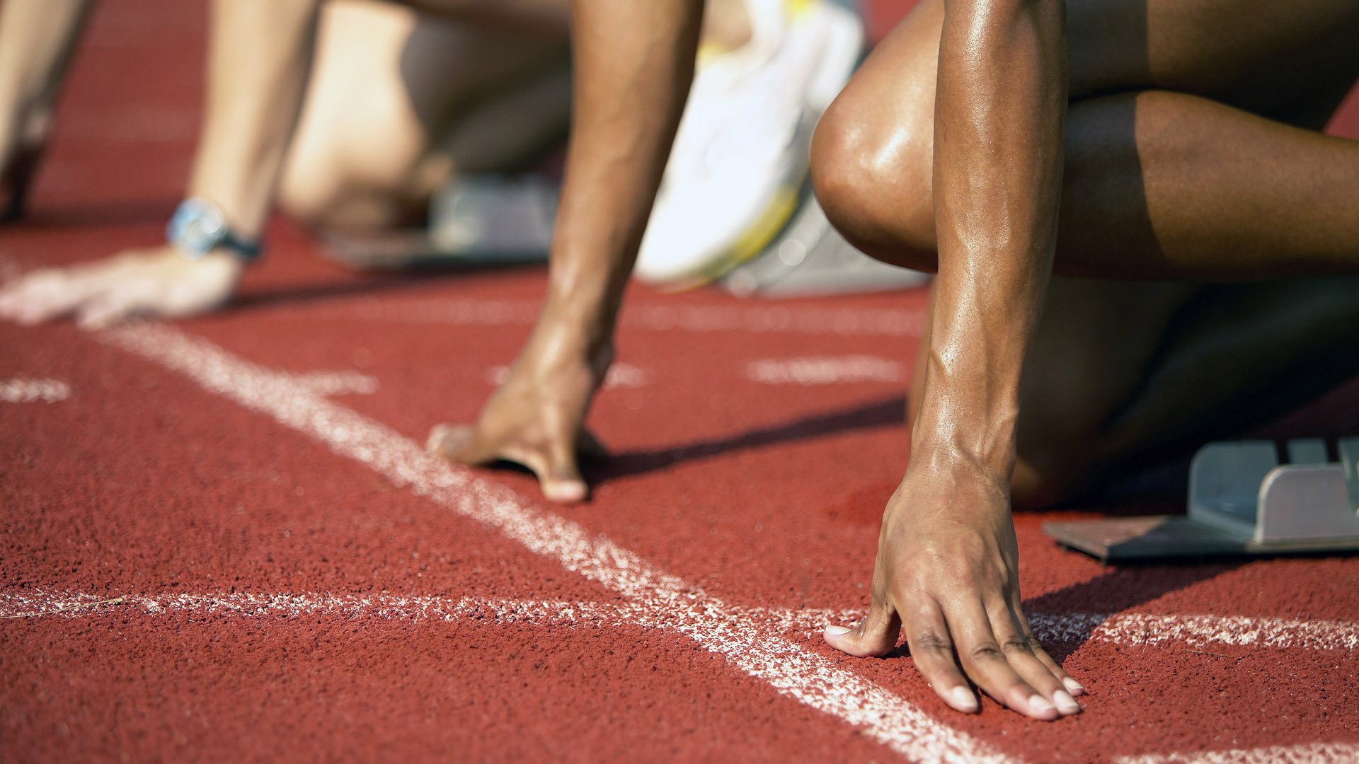 开云体育app-从阴影到聚光灯，切特·霍姆格伦的三分，点燃了热火的硬汉魂